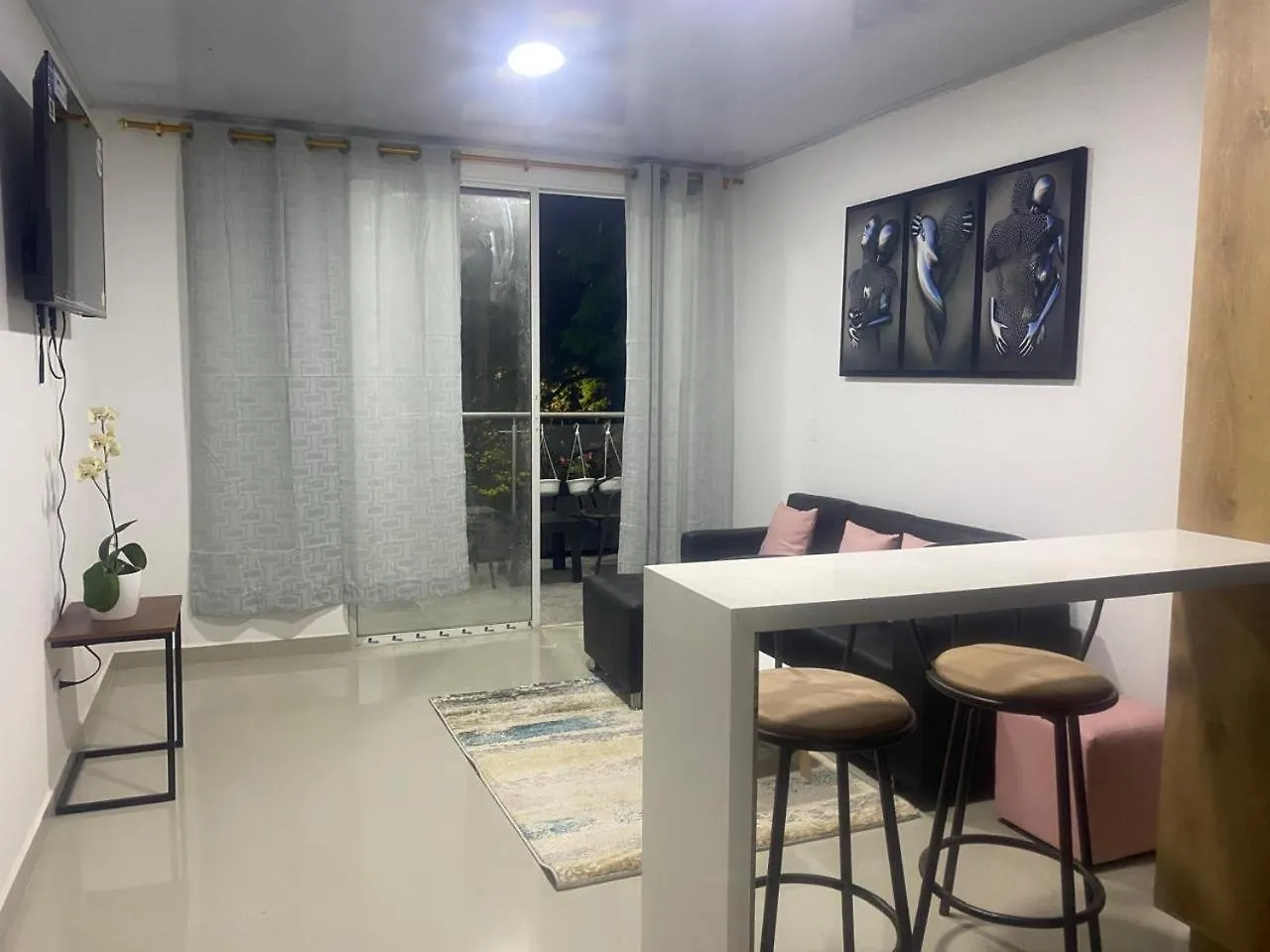 Contacts de Casa Laureles